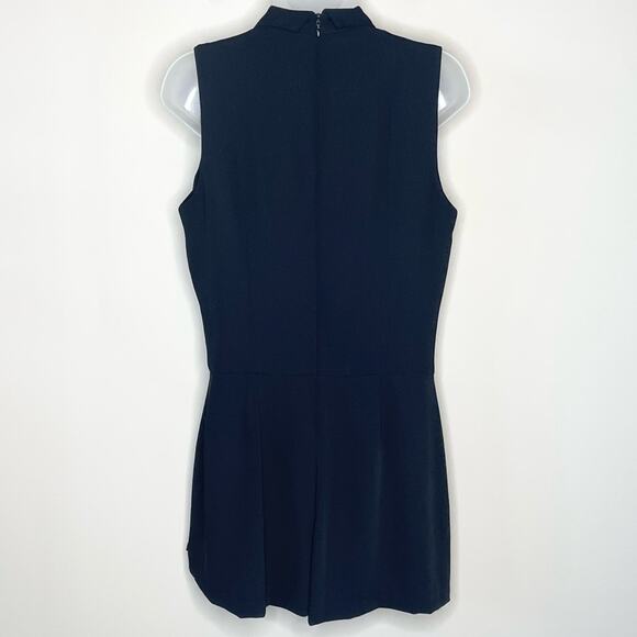 TOPSHOP Black Surplice Wrap Front Shawl Collar Sleeveless Skort Romper Size 8 - Picture 4 of 7